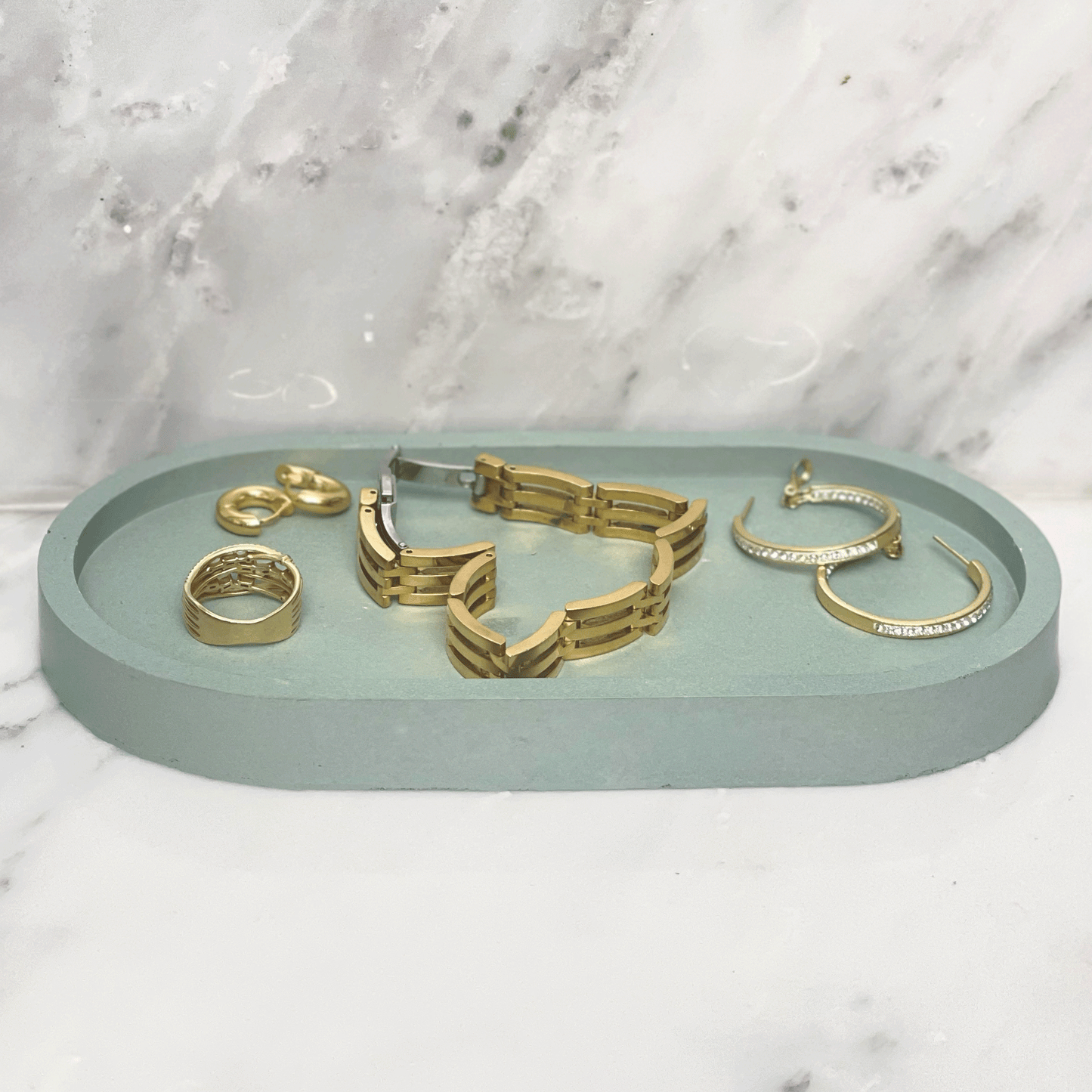 Small Green Oval Concrete Tray for Candles, Keys, Jewelry, Room Spray, Decorative and more!